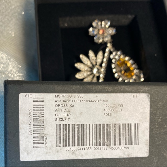 BURBERRY LJ🌼DAISY T Drop Earring🔥Asymmetrical LOOK🌼Retail $995🔥NWT/Box🎁ROSE - Picture 13 of 17
